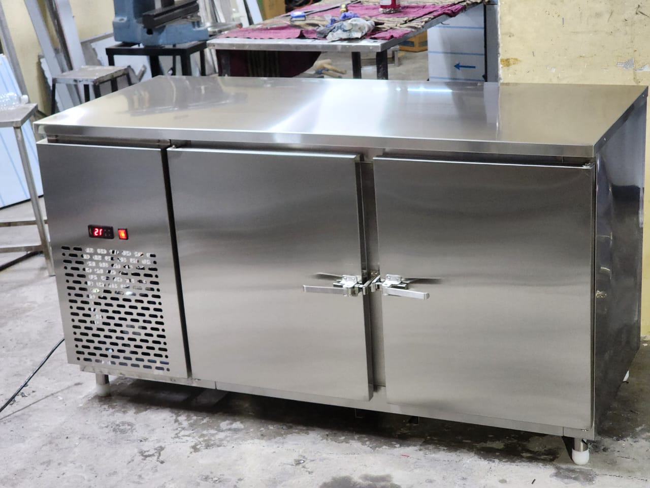 Work Top Under Refrigerator / Freezer (2 Door / 3 Door)