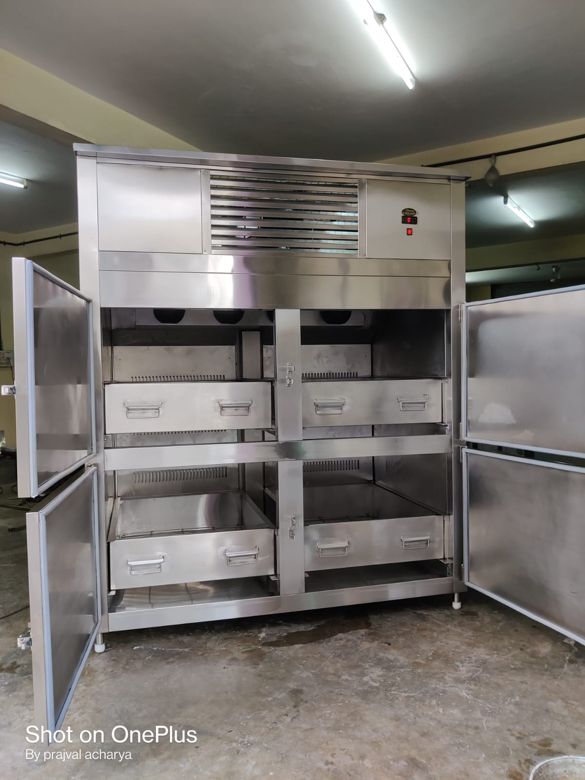 Vegetable Storage Cooler